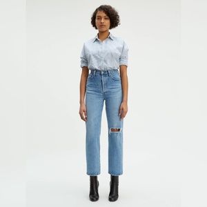 Levi's Ribcage Straight in Size 28